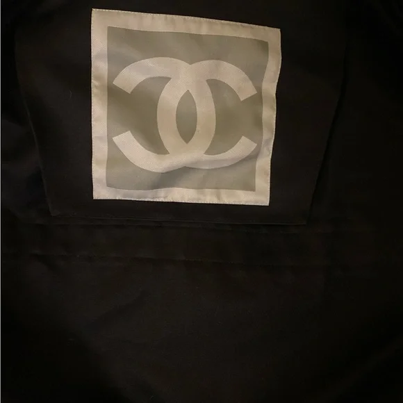 CHANEL Black Jacket 🖤2003🤍 Authenticated